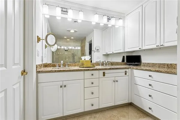 $575,000 | 3815 North Hullen Street, Metairie, LA 70002