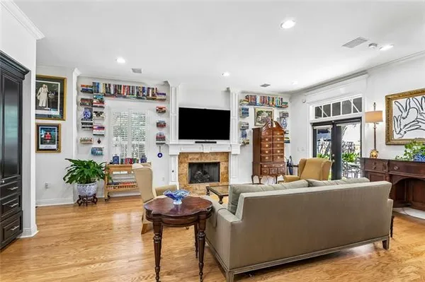 $575,000 | 3815 North Hullen Street, Metairie, LA 70002