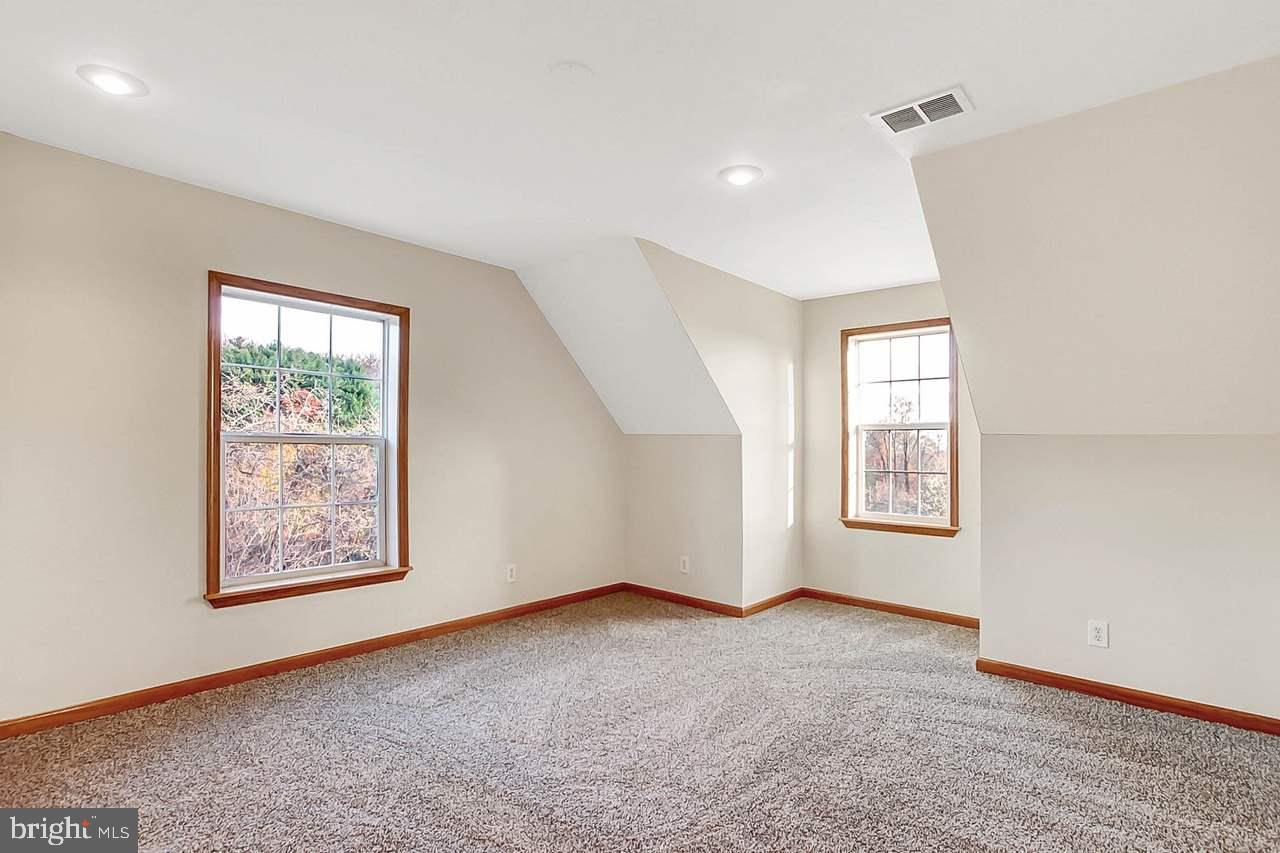 1665 County Line Road York Springs, PA 17372 - Photo 17 of 26 Gallery Image 17