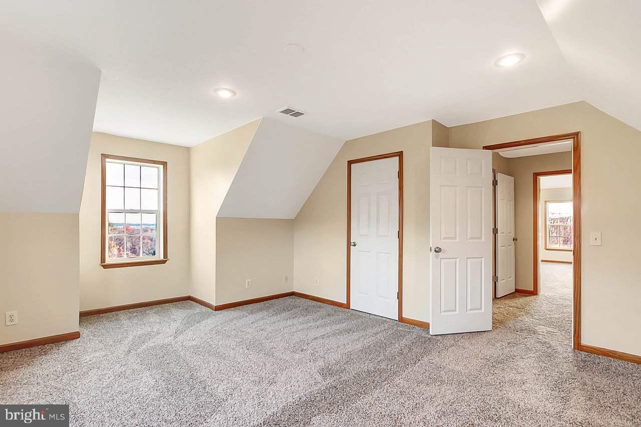 1665 County Line Road York Springs, PA 17372 - Photo 18 of 26 Gallery Image 18