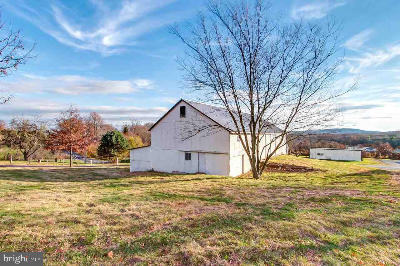 1665 County Line Road York Springs, PA 17372 - Photo 23 of 26 Gallery Image 23