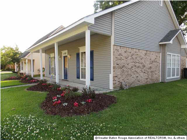 1755 Michel Delving Road Baton Rouge, LA 70810 - Photo 3 of 17