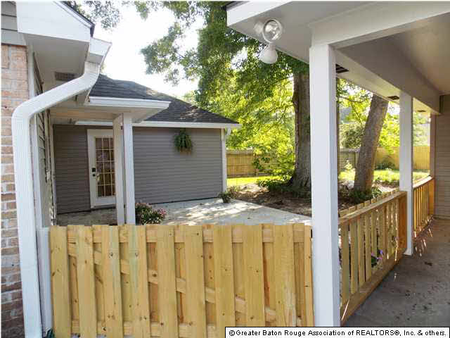 1755 Michel Delving Road Baton Rouge, LA 70810 - Photo 4 of 17