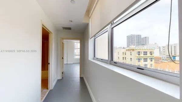 $267,500 | 111 East Flagler Street, Unit 810, Miami, FL 33131