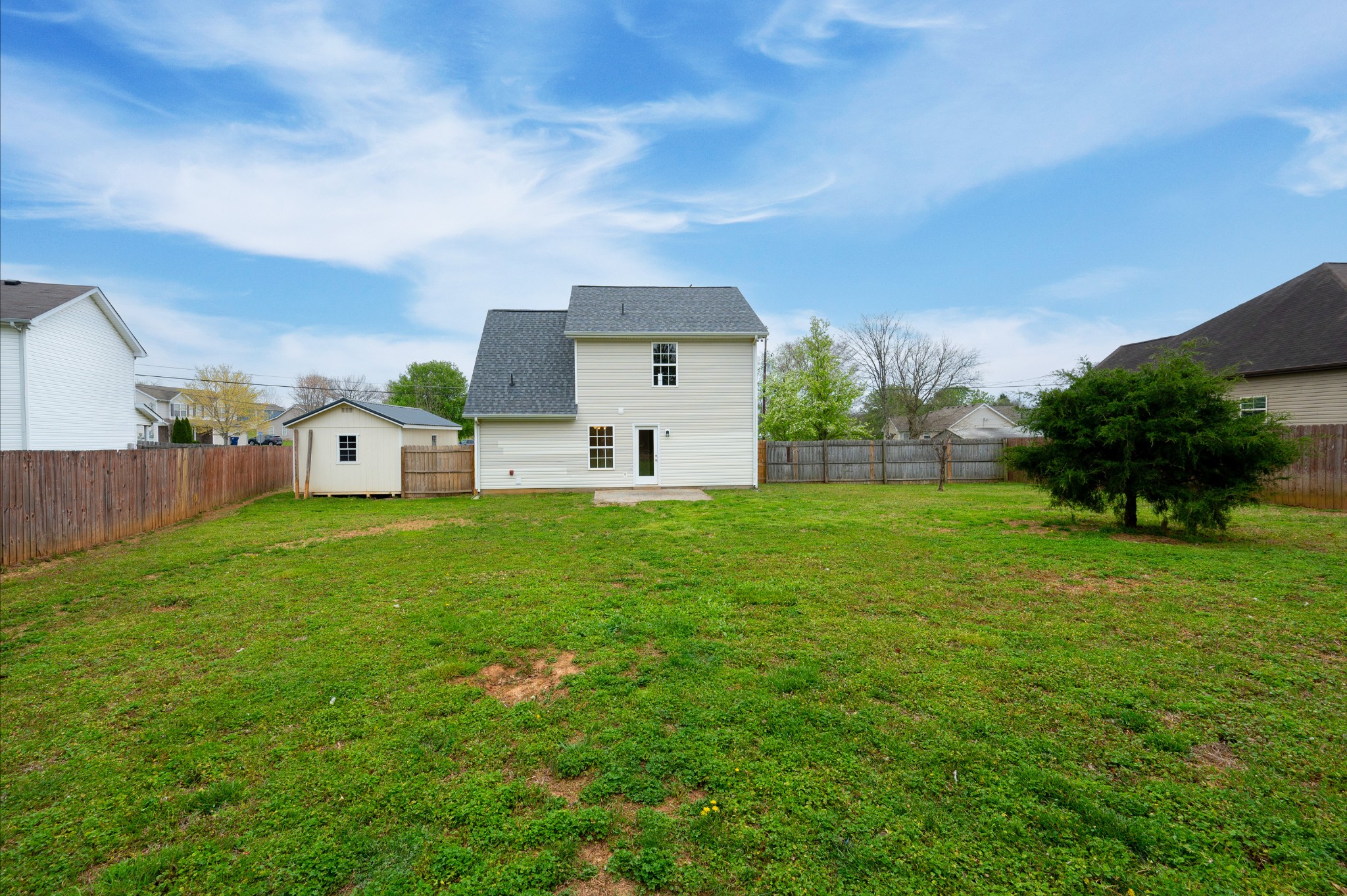 1209 Fall Parkway Murfreesboro, TN 37129 - Photo 17 of 22 a house view with a garden space