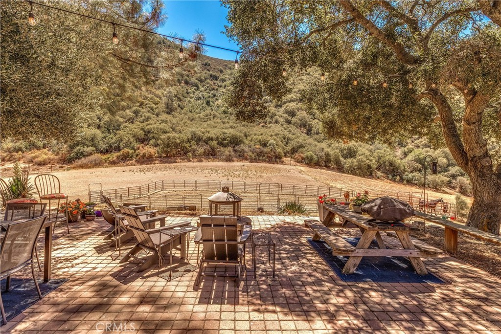 63123 Lockwood San Lucas Road Lockwood, CA 93932 - Photo 23 of 63 a view of outdoor space and city view