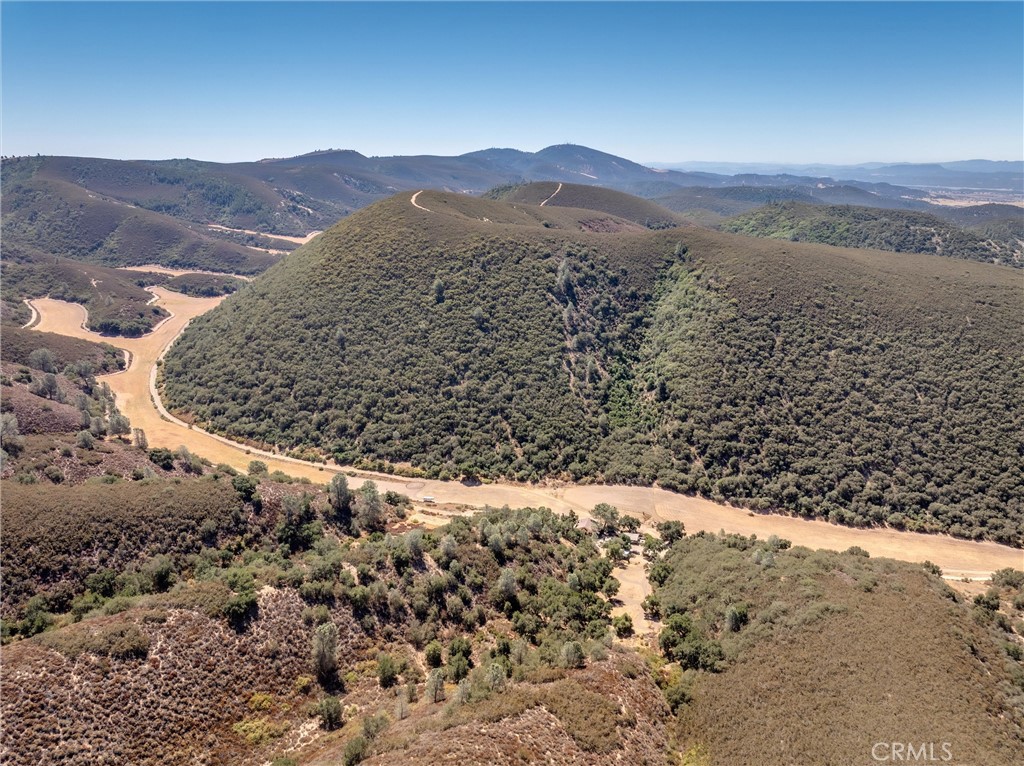63123 Lockwood San Lucas Road Lockwood, CA 93932 - Photo 51 of 63 a view of a mountain from a yard