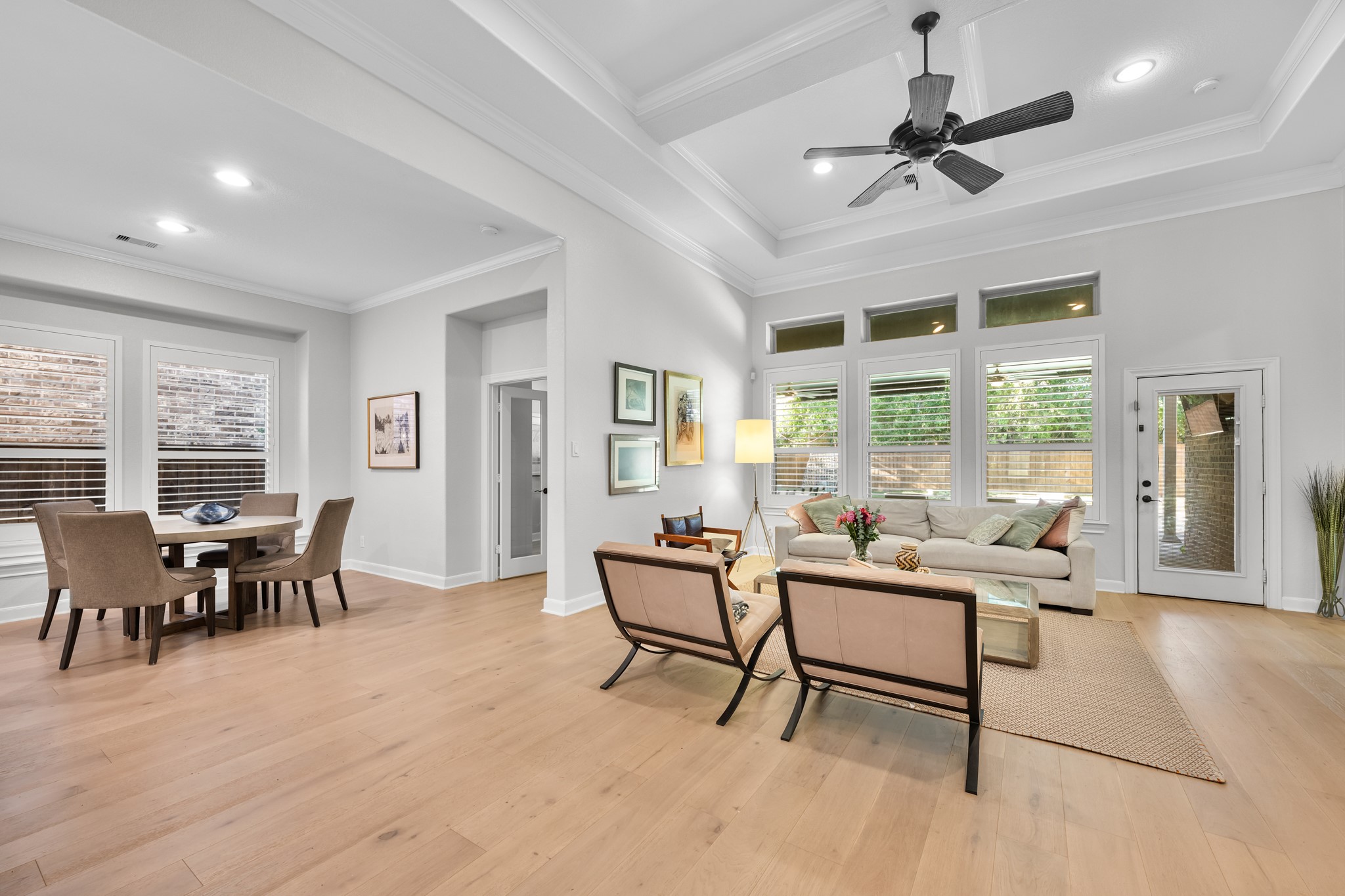 27 Fury Ranch Place Tomball, TX 77375 - Photo 10 of 47 a living room with furniture and a large window