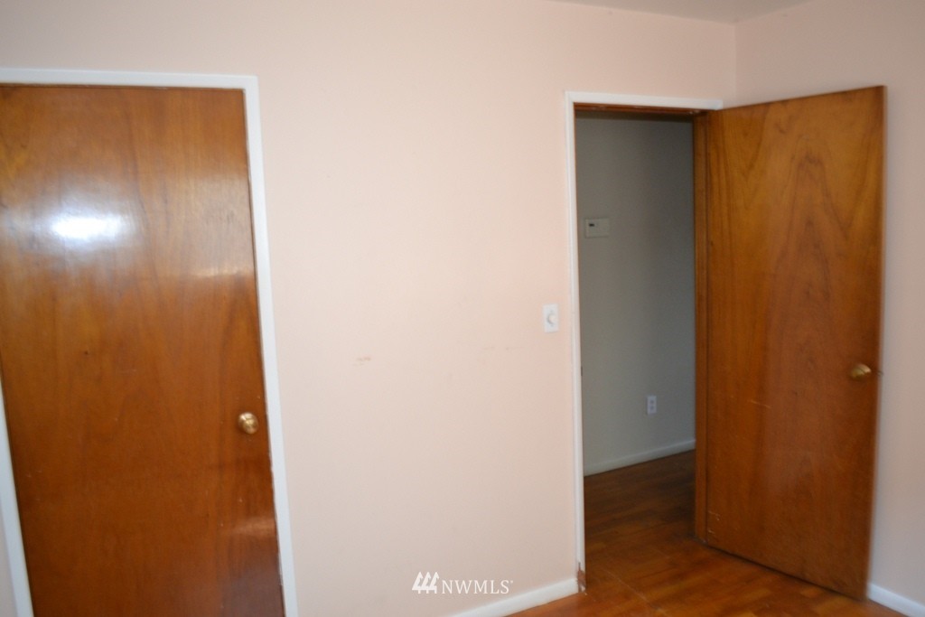 2209 Rockefeller Avenue Everett, WA 98201 - Photo 4 of 13