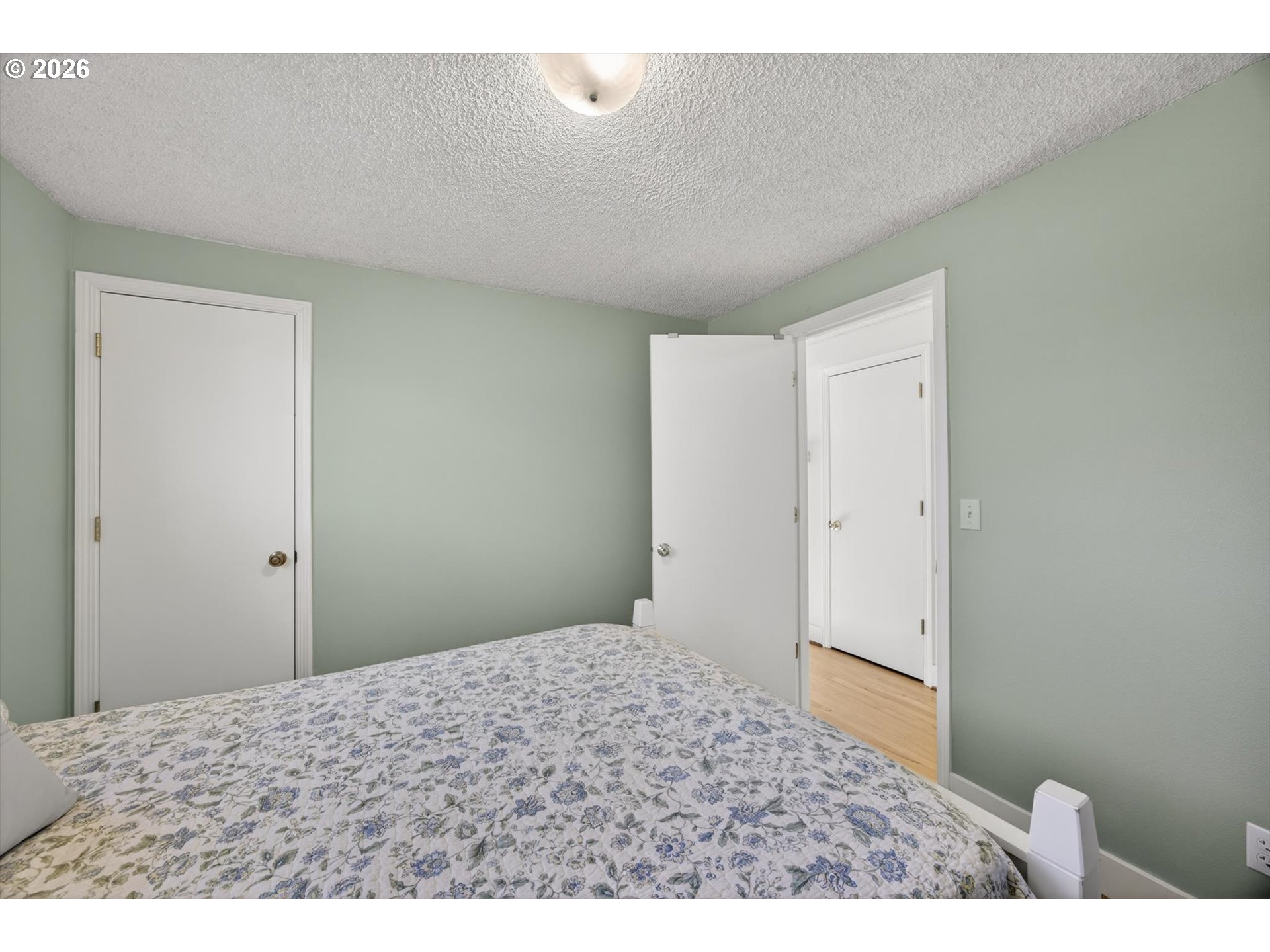 13601 South Union Hall Road Canby, OR 97013 - Photo 19 of 48 a view of bedroom