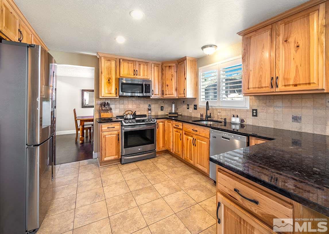 1631 Calusa Lane Reno, NV 89523 - Photo 8 of 22 Photo 8