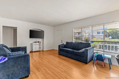 $899,000 | 228 East 15th Avenue, Escondido, CA 92025