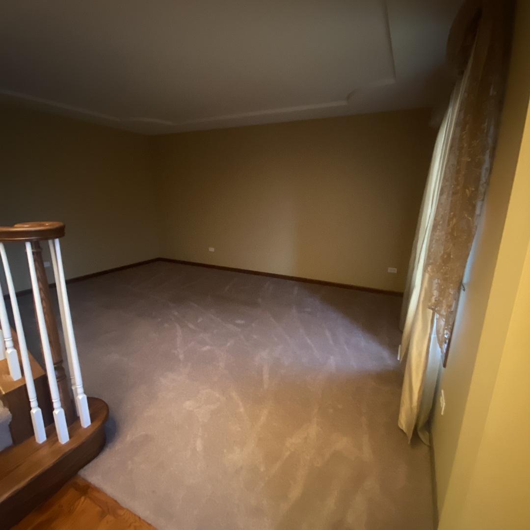 24446 Newport Drive Crete, IL 60417 - Photo 4 of 15