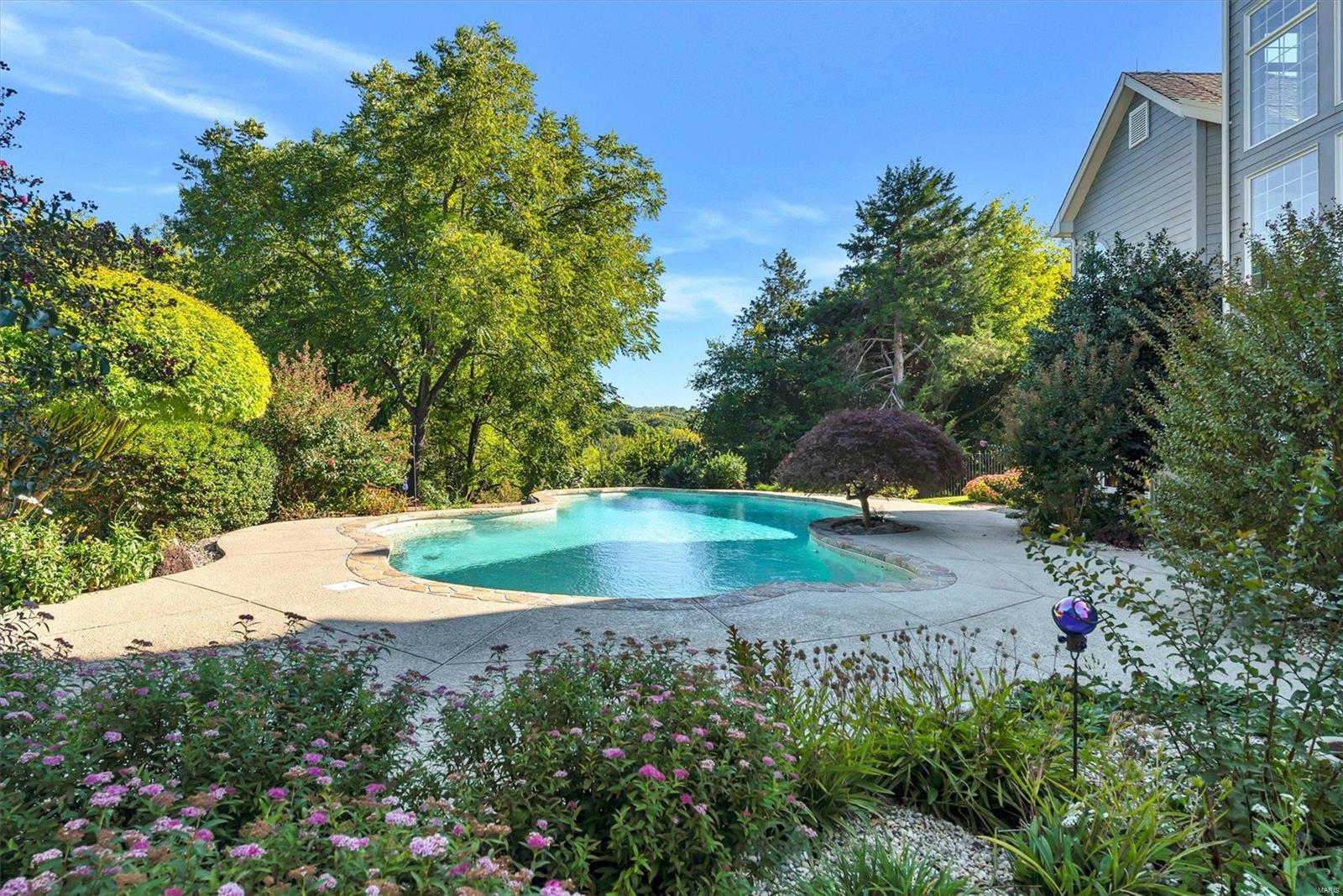 17975 Bonhomme Ridge Court Chesterfield, MO 63005 - Photo 13 of 69