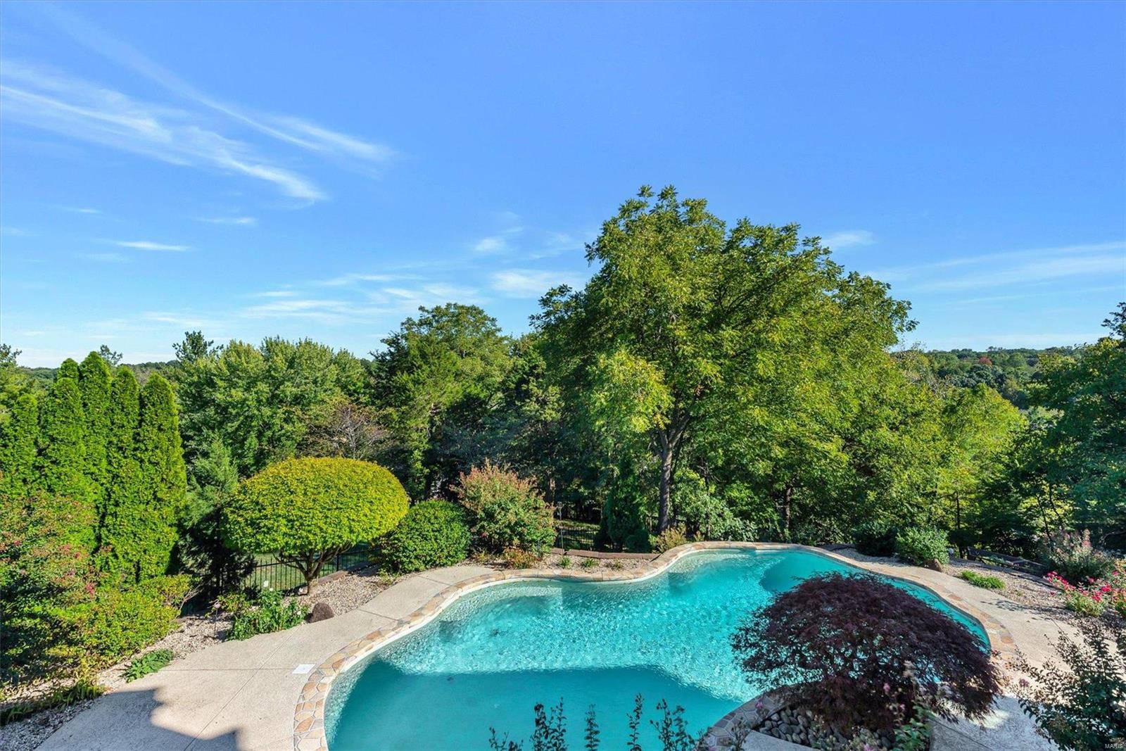 17975 Bonhomme Ridge Court Chesterfield, MO 63005 - Photo 10 of 69