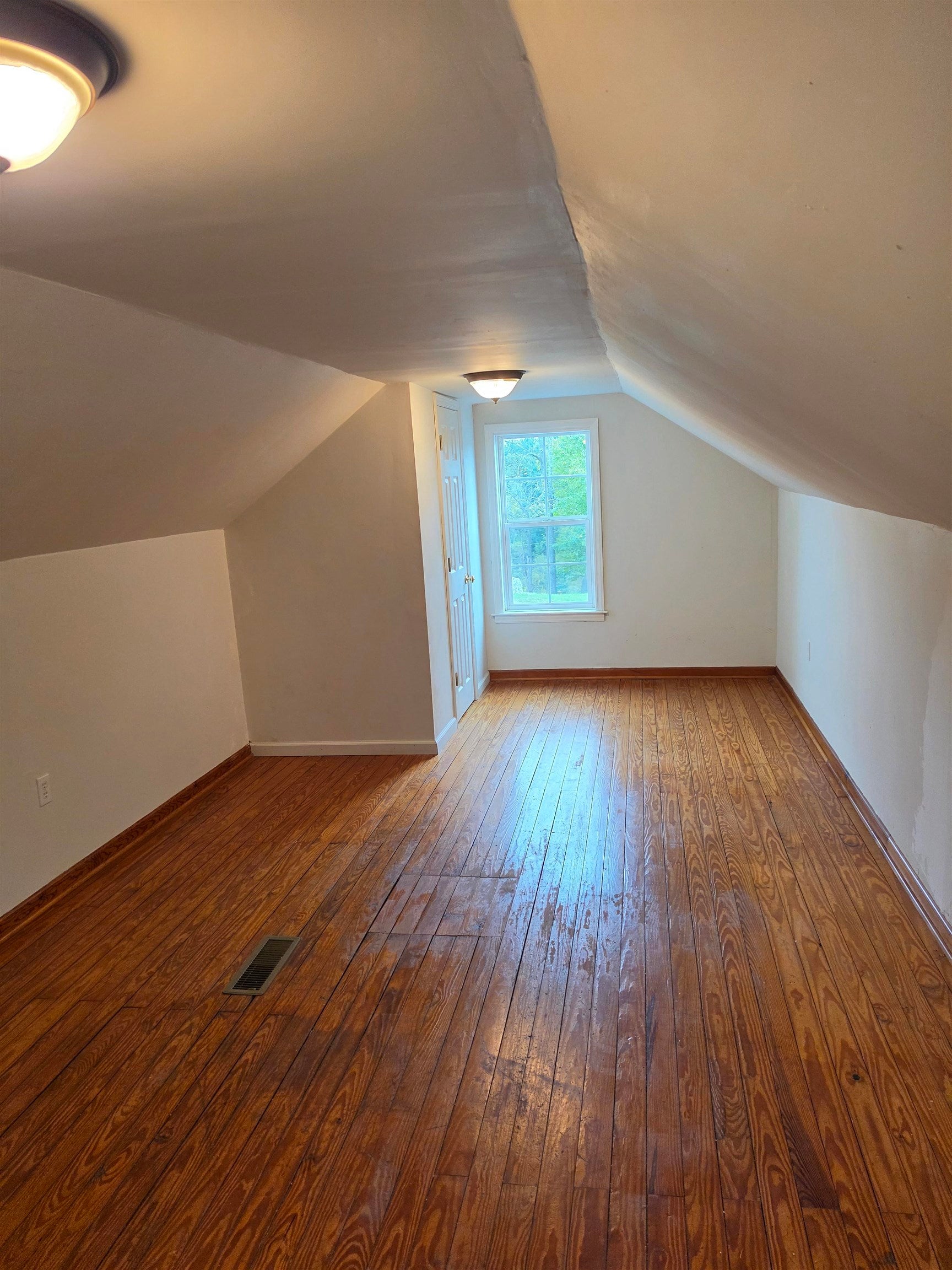 845 Northwest Horse Ridge Road Northwest Willis, VA 24380 - Photo 10 of 24 Gallery Image 10