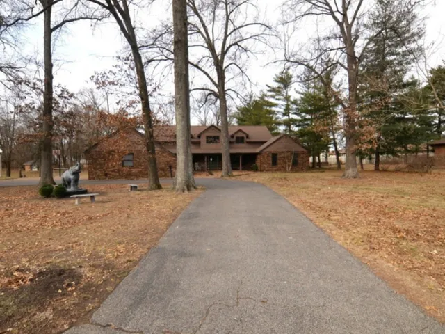 $399,000 | 833 North 27th Street, Mount Vernon, IL 62864