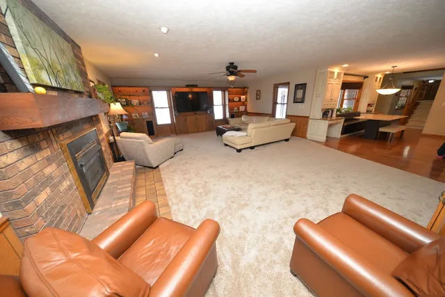 $399,000 | 833 North 27th Street, Mount Vernon, IL 62864