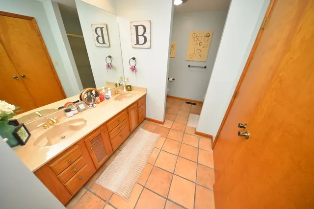 $399,000 | 833 North 27th Street, Mount Vernon, IL 62864