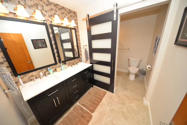 $399,000 | 833 North 27th Street, Mount Vernon, IL 62864