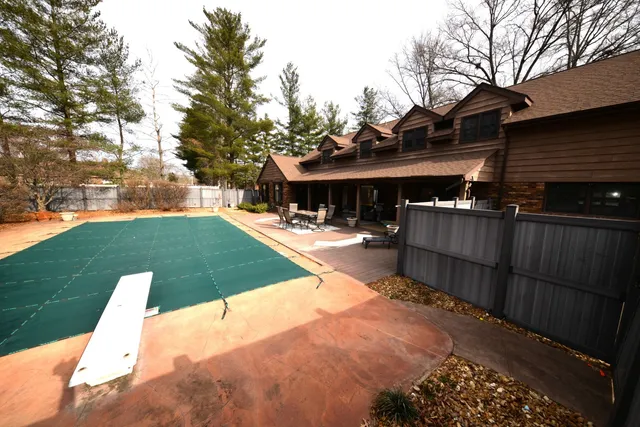 $399,000 | 833 North 27th Street, Mount Vernon, IL 62864