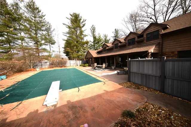 $399,000 | 833 North 27th Street, Mount Vernon, IL 62864