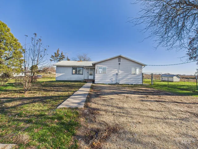$424,000 | 7352 Custer Road, Fruitland, ID 83619
