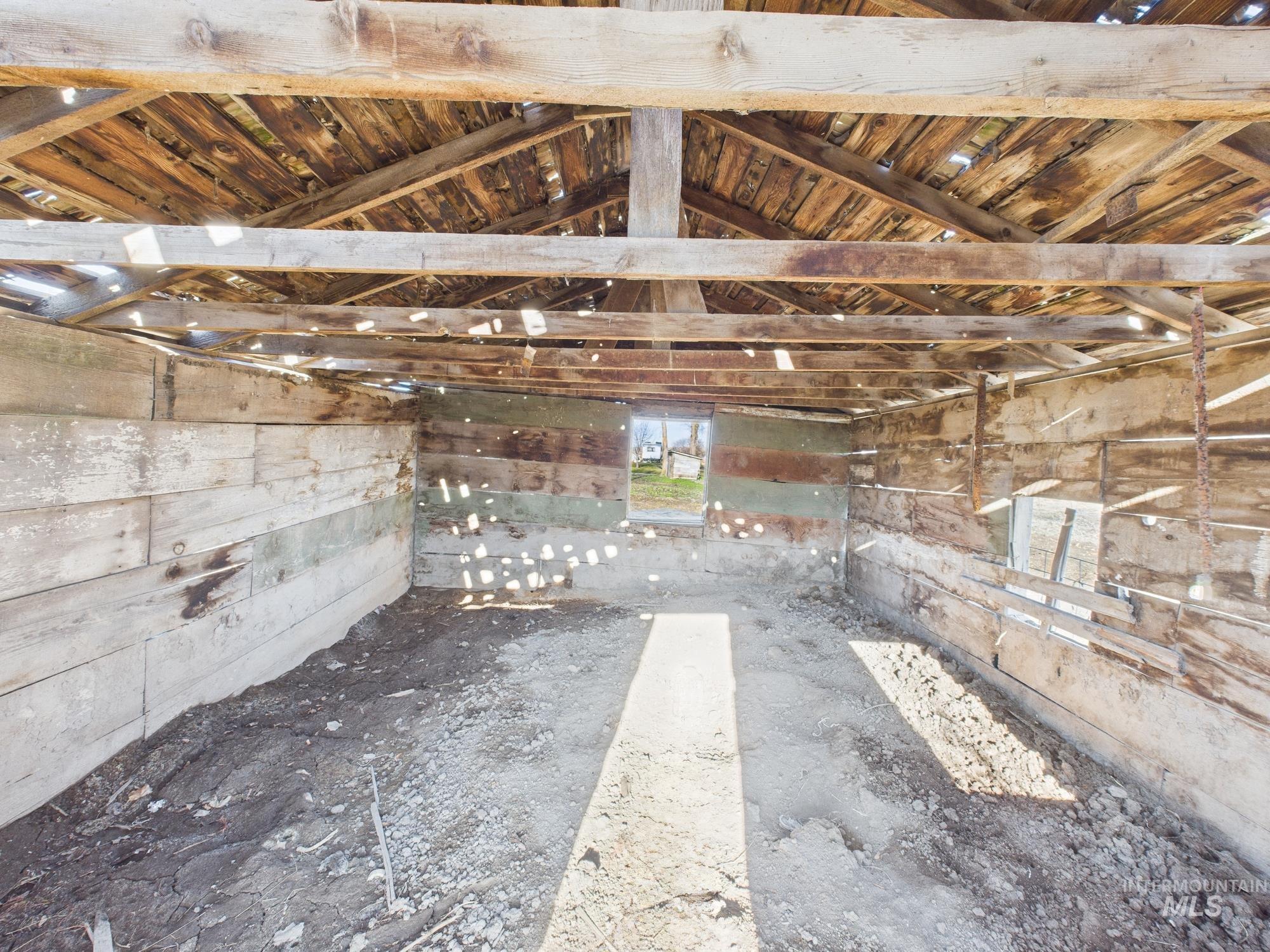 7352 Custer Road Fruitland, ID 83619 - Photo 33 of 43 View of miscellaneous room