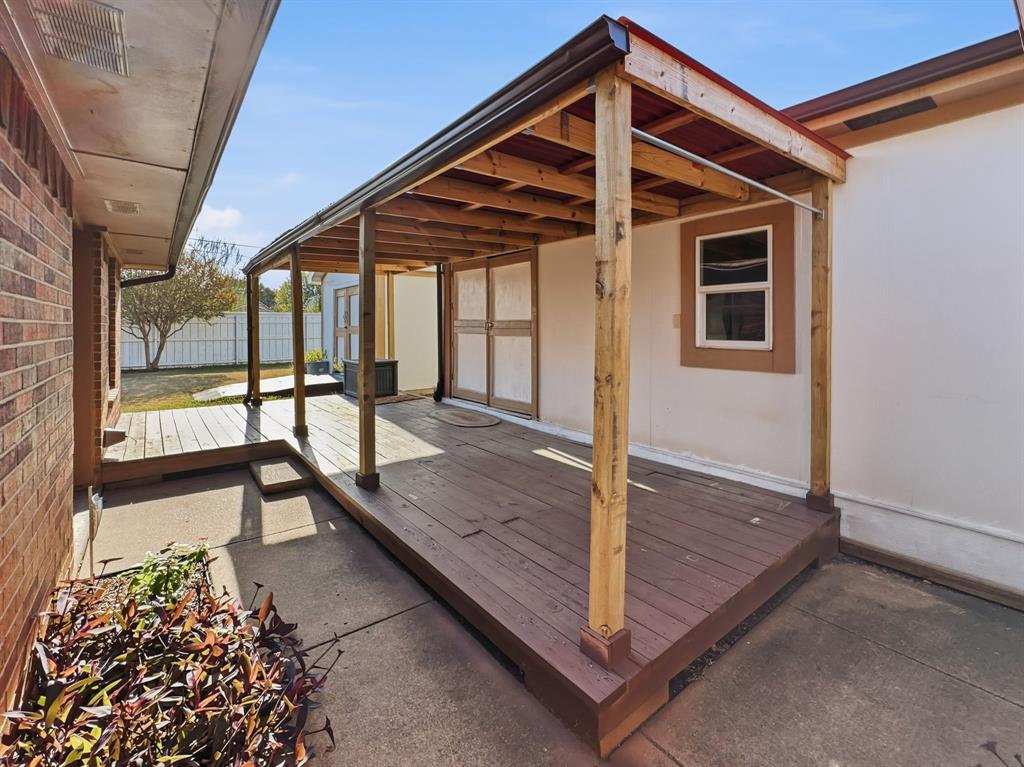 302 Apollo Road Garland, TX 75040 - Photo 28 of 38 a view of an outdoor space
