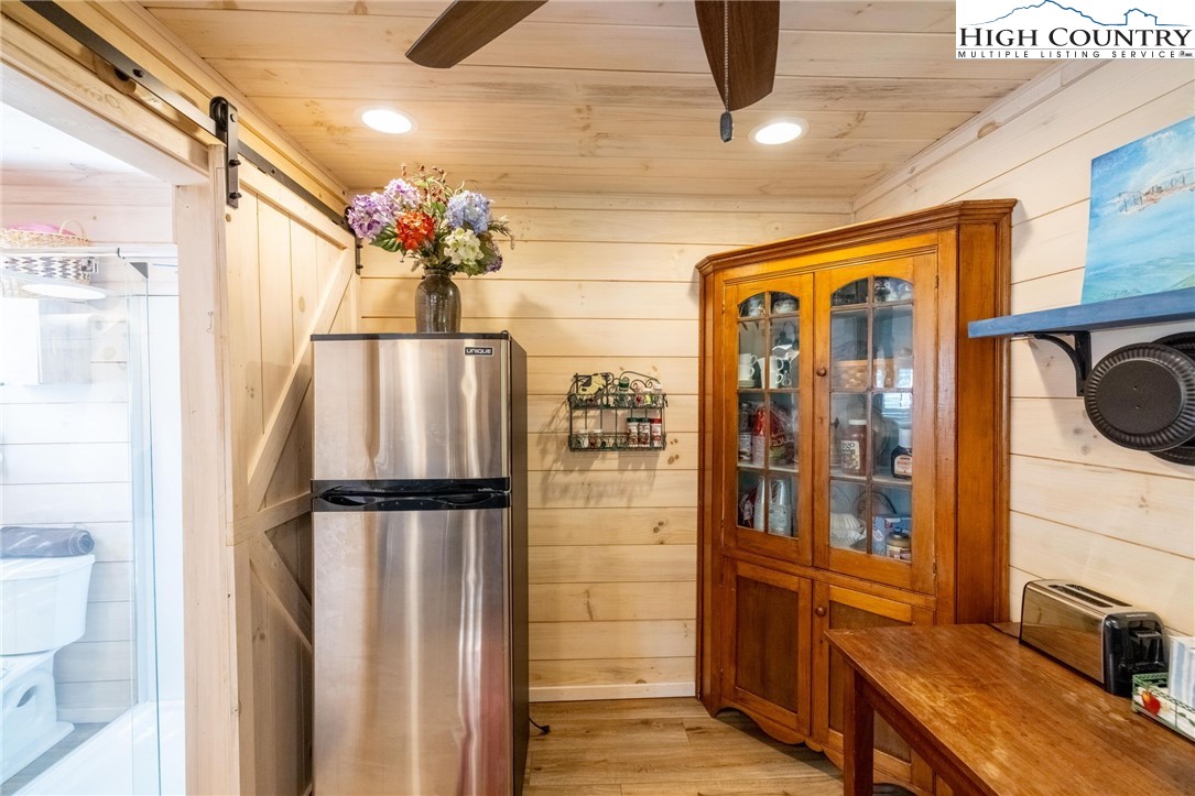 1369 Anderson Hill Road Lansing, NC 28643 - Photo 37 of 49