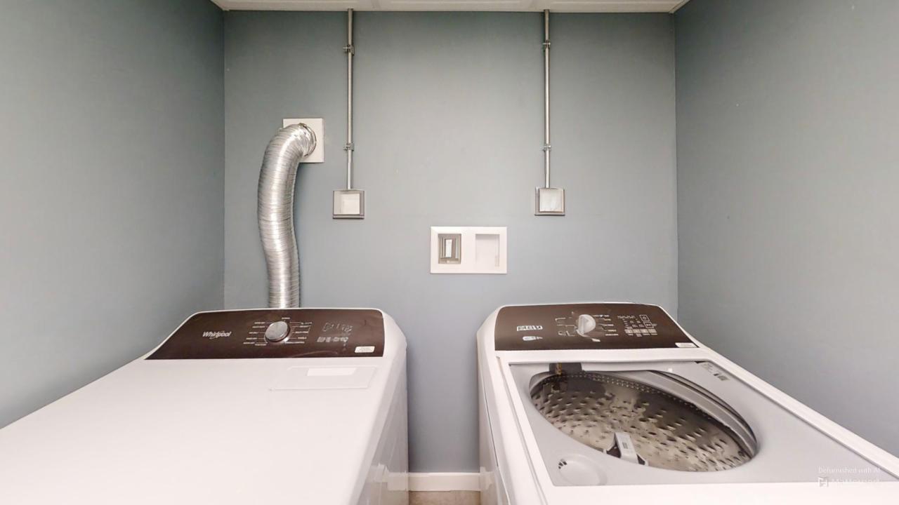 125 Fowlers Landing Road Hampden, ME 04444 - Photo 33 of 50 125-Fowlers-Landing-Laundry-Defurnished