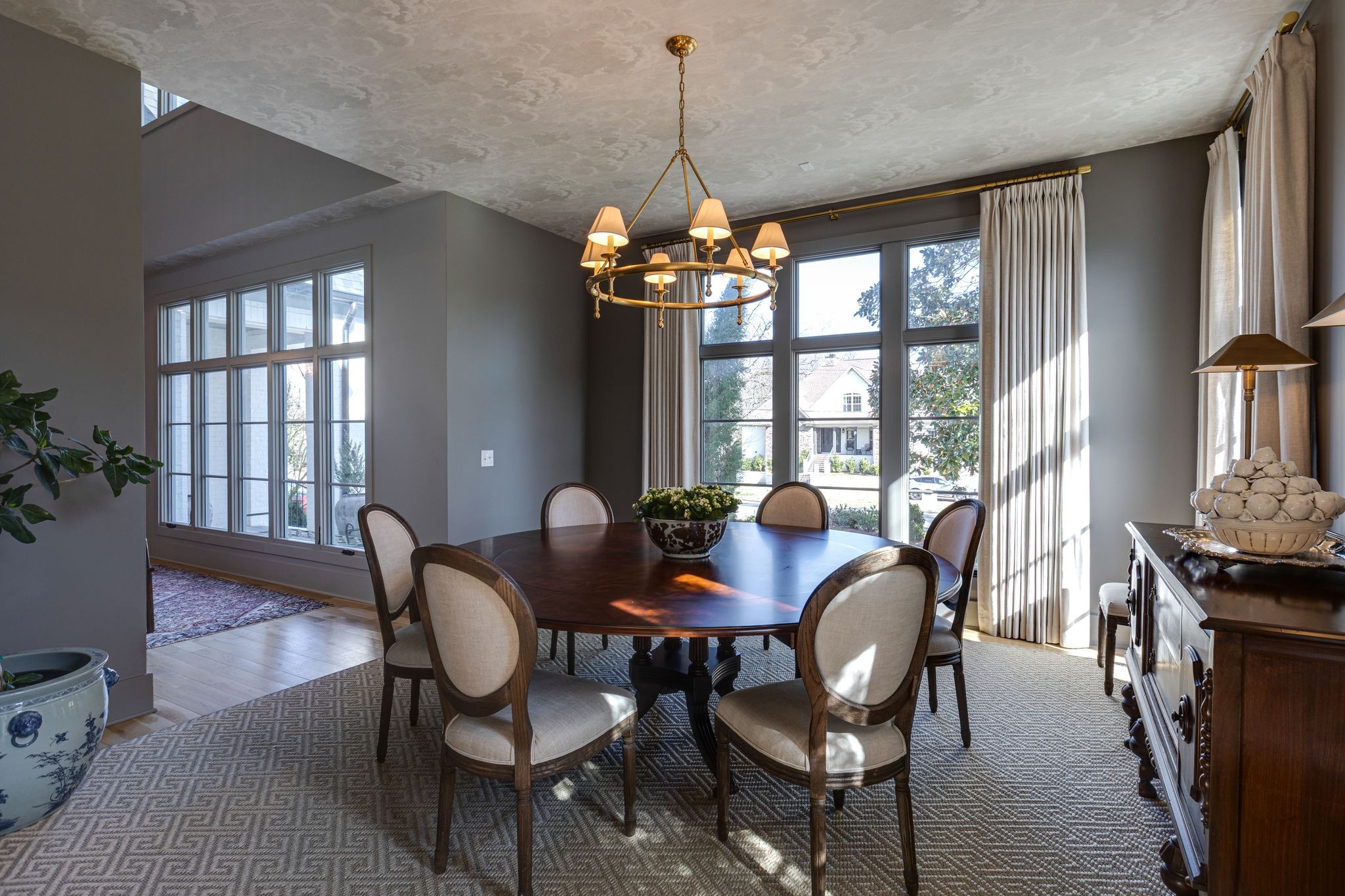 2825 Sugar Tree Road Nashville, TN 37215 - Photo 14 of 70