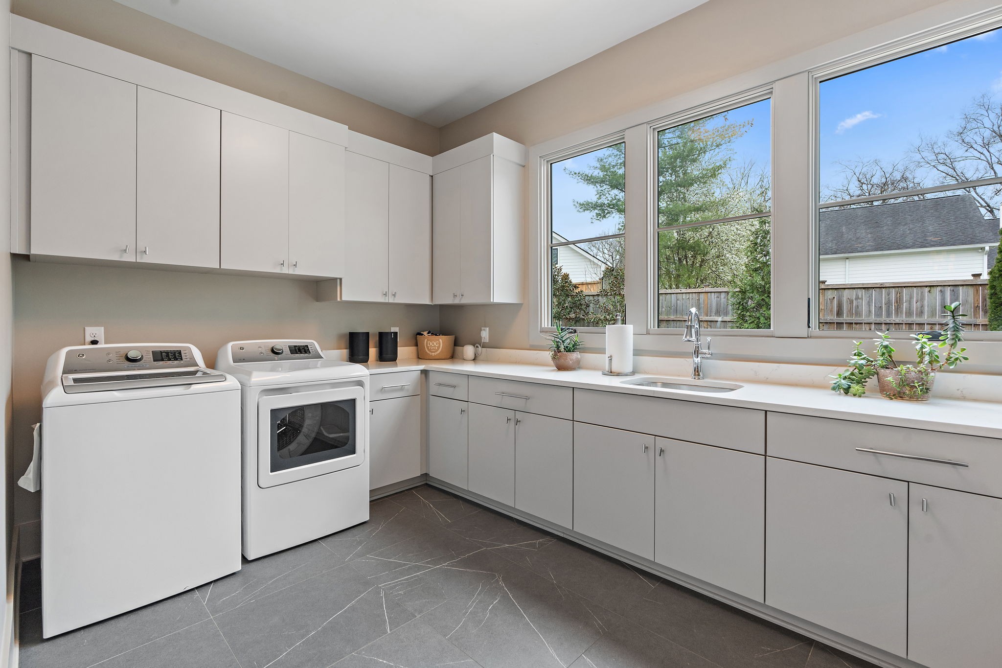 2825 Sugar Tree Road Nashville, TN 37215 - Photo 36 of 65