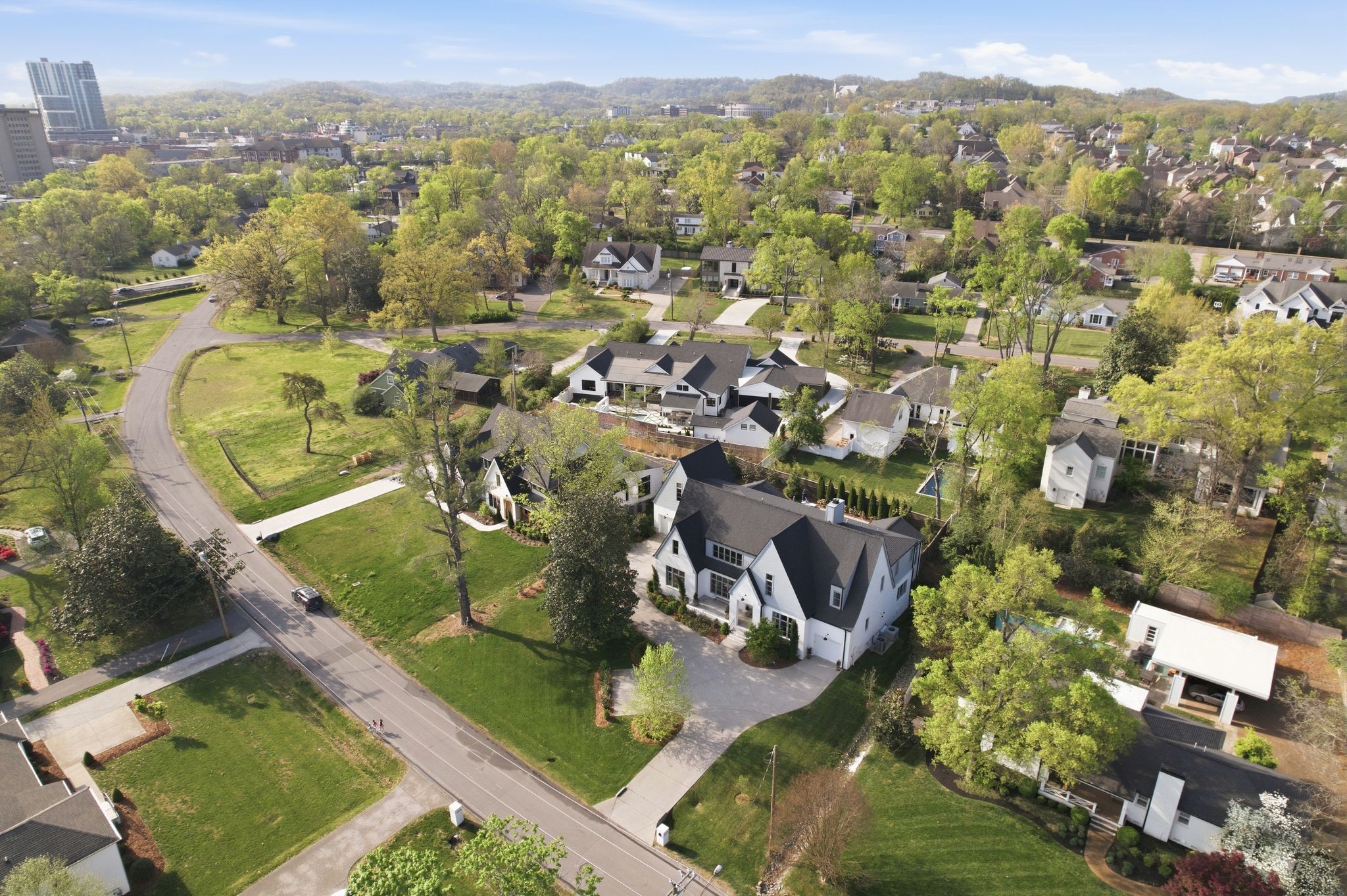 2825 Sugar Tree Road Nashville, TN 37215 - Photo 68 of 70