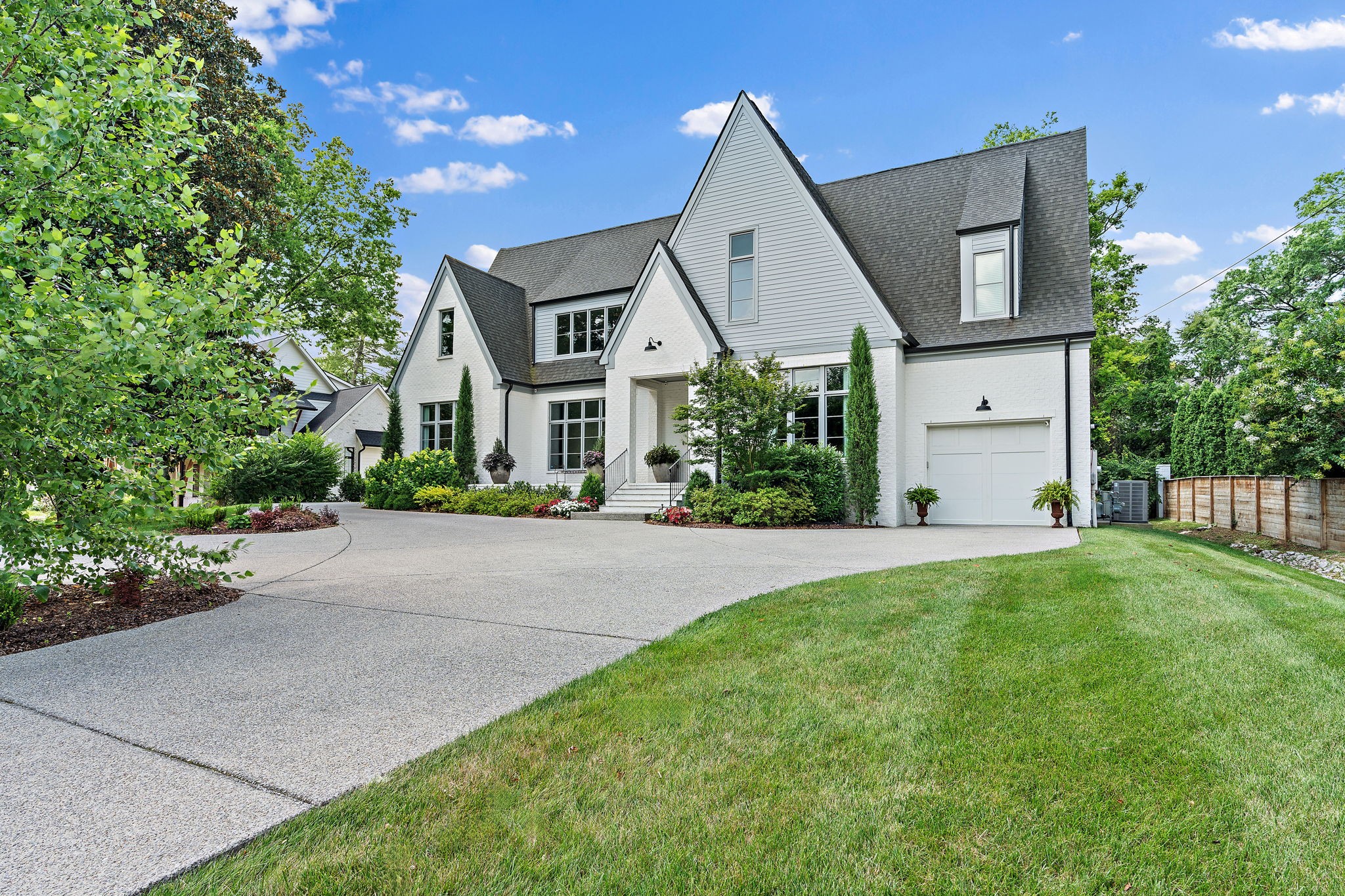 2825 Sugar Tree Road Nashville, TN 37215 - Photo 8 of 70