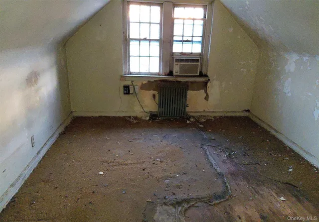 $525,000 | 130-31 218th Street | Laurelton