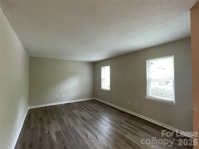 $1,275 | 3623 Driftwood Drive, Charlotte, NC 28205