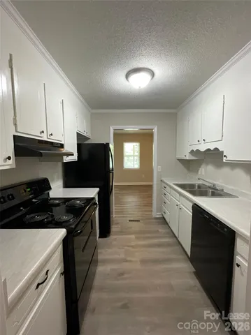 $1,275 | 3623 Driftwood Drive, Charlotte, NC 28205