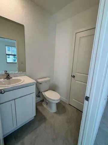 $2,700 | 1596 Northeast 3rd Avenue, Florida City, FL 33034