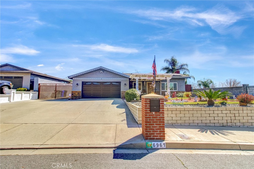 6961 Cambridge Avenue Rancho Cucamonga, CA 91701 - Photo 4 of 36