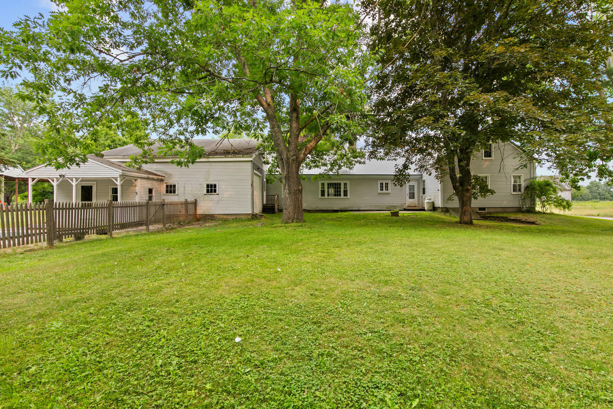 902 Long Plains Road Buxton, ME 04093 - Photo 5 of 51 902 long plains rd, buxton, me 04093, us