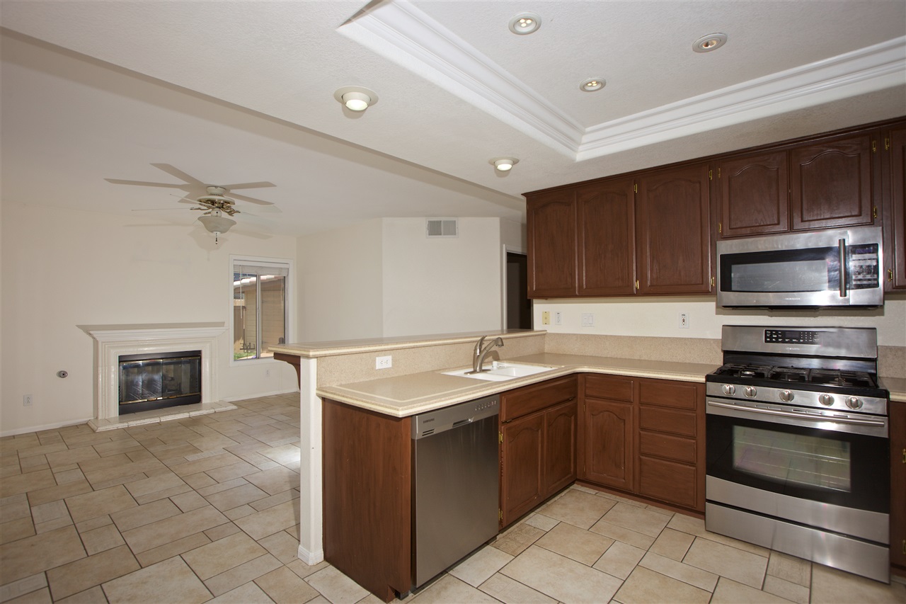 9296 Lake Valley Road El Cajon, CA 92021 - Photo 11 of 25