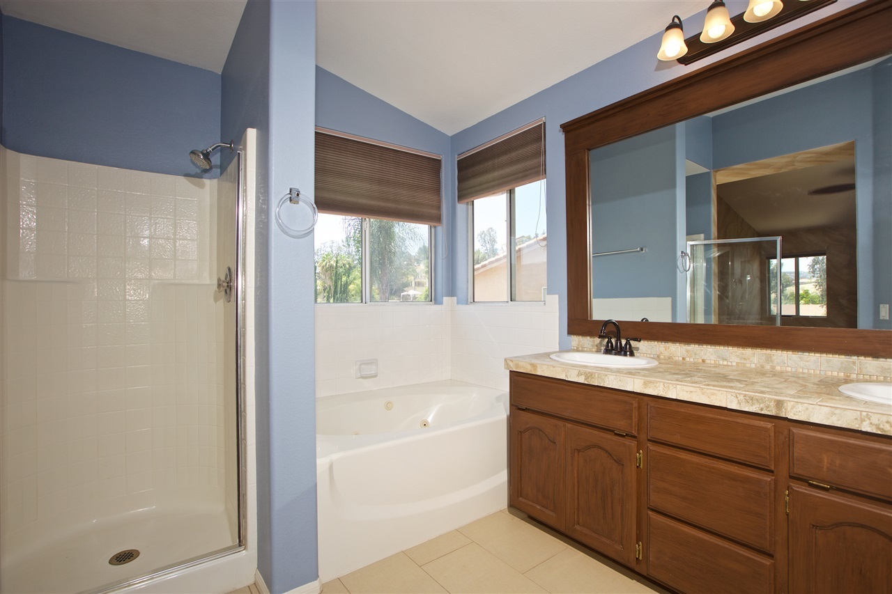 9296 Lake Valley Road El Cajon, CA 92021 - Photo 15 of 25