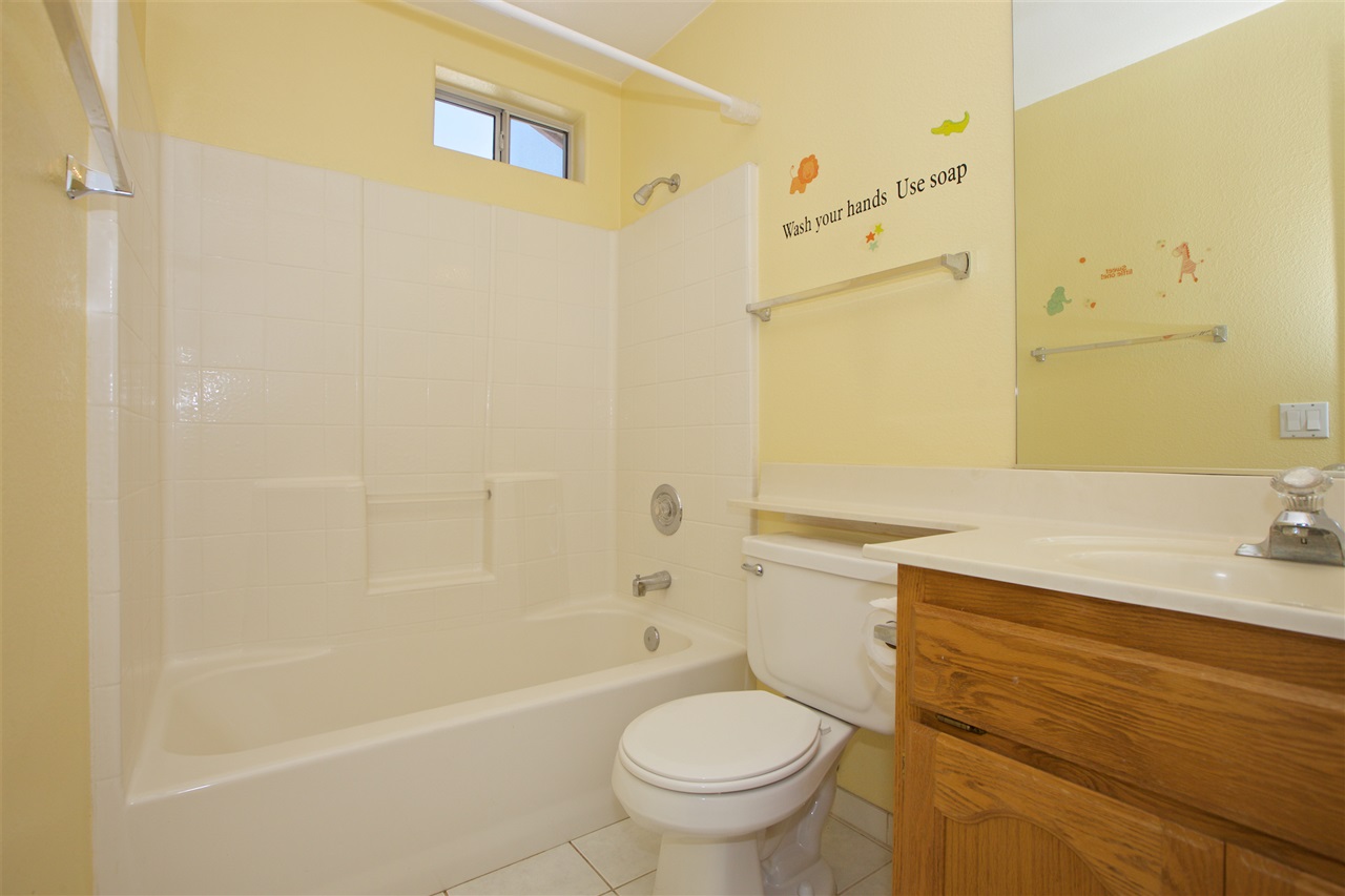 9296 Lake Valley Road El Cajon, CA 92021 - Photo 18 of 25