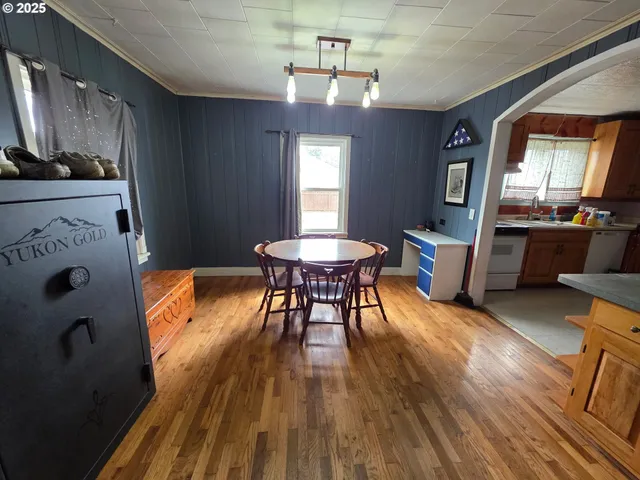 $354,900 | 2535 Gable Road, St. Helens, OR 97051