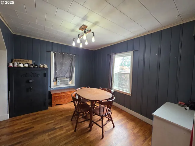 $354,900 | 2535 Gable Road, St. Helens, OR 97051