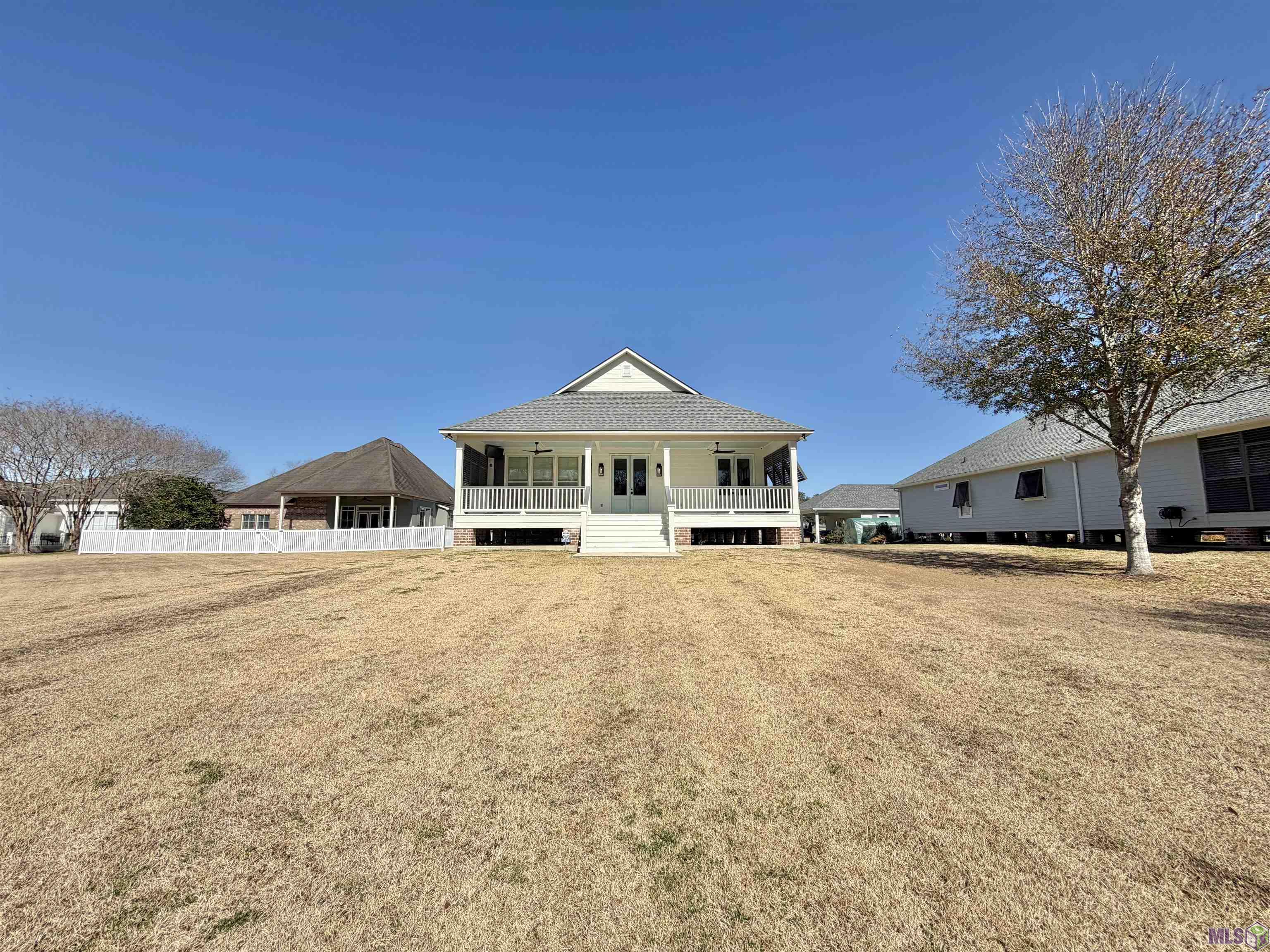 5715 Island Road Jarreau, LA 70749 - Photo 15 of 54