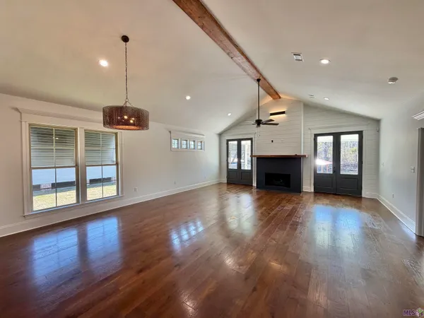 $569,000 | 5715 Island Road, Jarreau, LA 70749