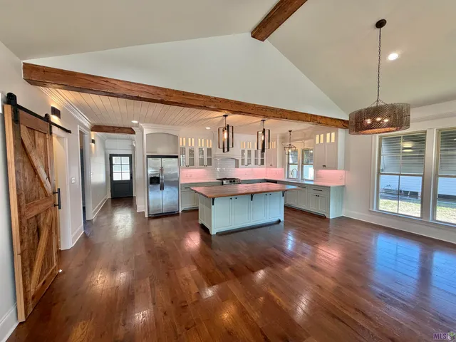 $569,000 | 5715 Island Road, Jarreau, LA 70749