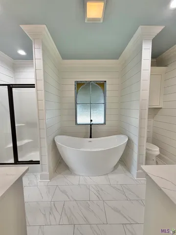 $569,000 | 5715 Island Road, Jarreau, LA 70749